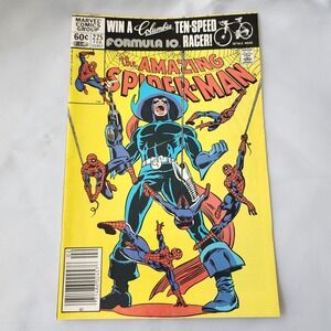 Amazing Spider-Man Comic Book 225 Feb 1982 Marvel Comics Group Collectible FN‎